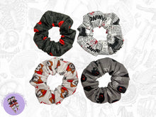 Cargar imagen en el visor de la galería, HORROR KING SCRUNCHIES
